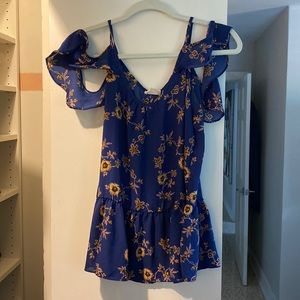 Sienna Sky off the shoulder tank